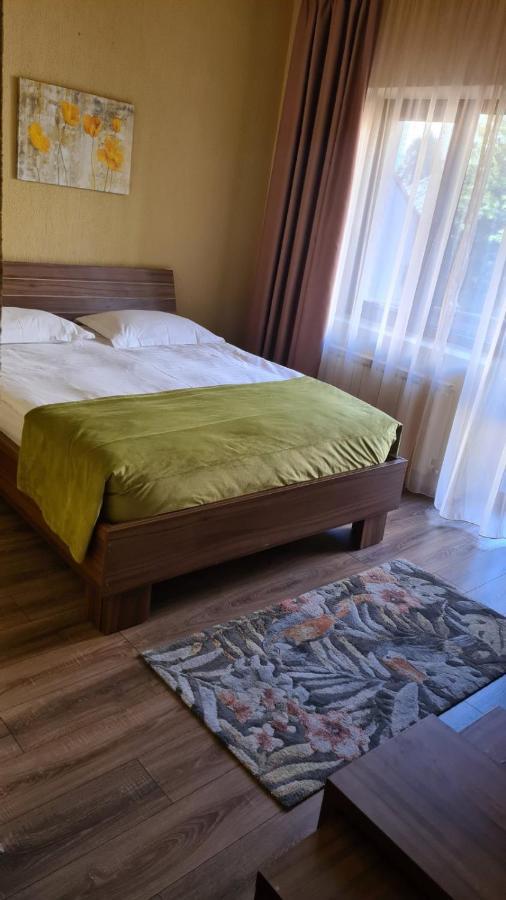 Hotel Gema Брашов Екстер'єр фото