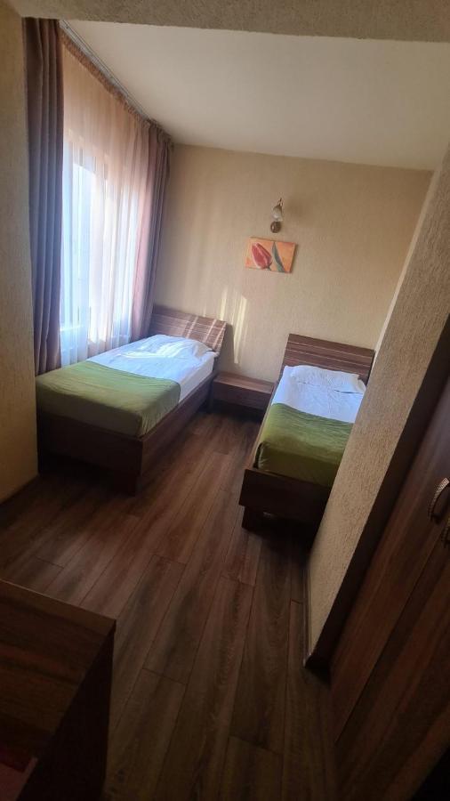 Hotel Gema Брашов Екстер'єр фото