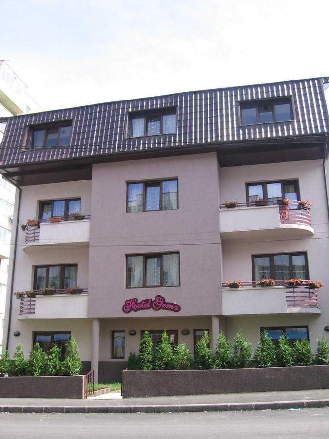 Hotel Gema Брашов Екстер'єр фото