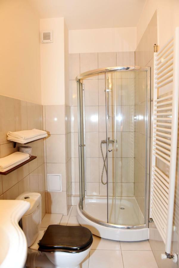 Hotel Gema Брашов Екстер'єр фото
